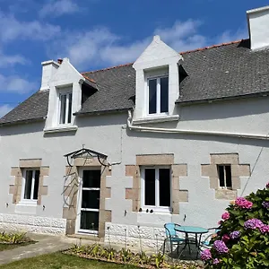 Hébergement de vacances Charmante Maison Bretonne Rénovée Avec Jardin Clos Wifi, Lézardrieux